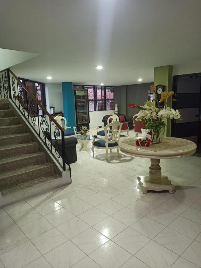 Hotel Plaza Real Ocaña 外观 照片