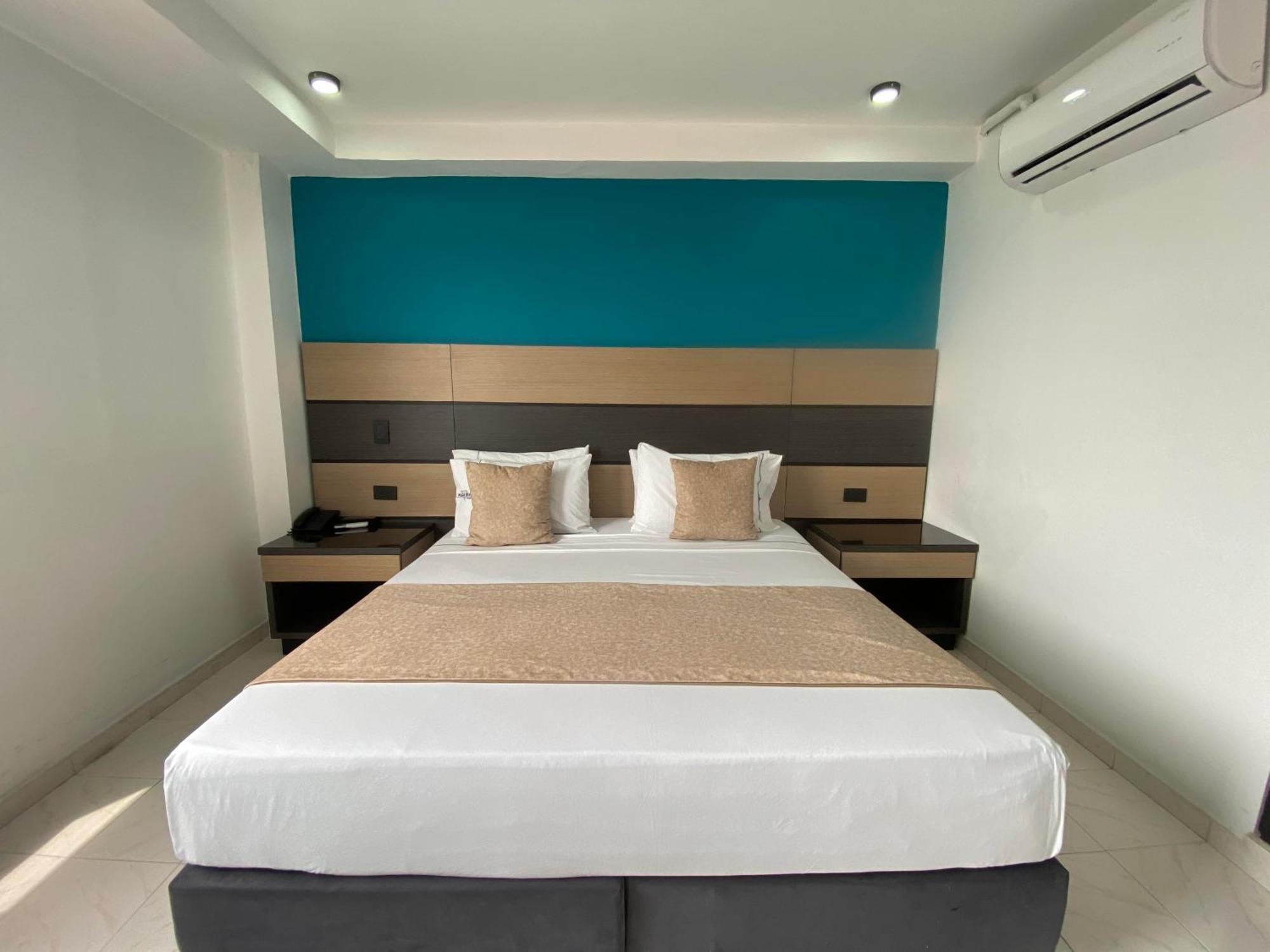 Hotel Plaza Real Ocaña 外观 照片