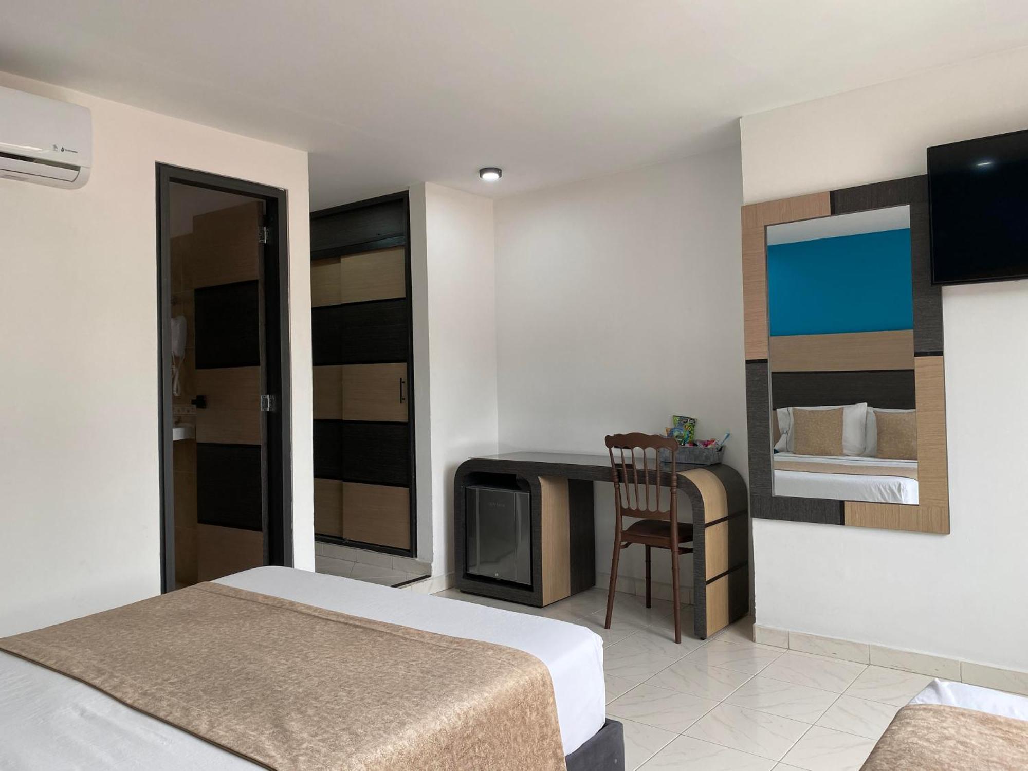 Hotel Plaza Real Ocaña 外观 照片