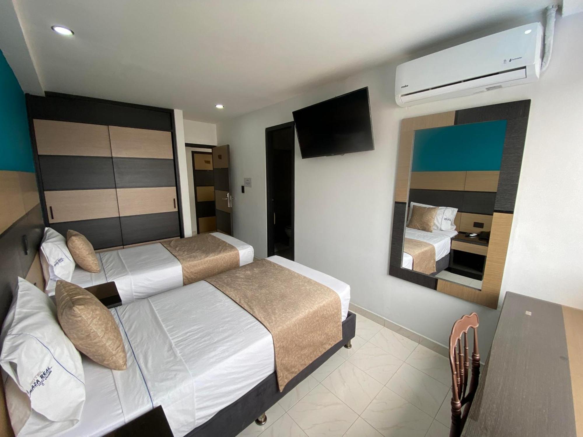 Hotel Plaza Real Ocaña 外观 照片