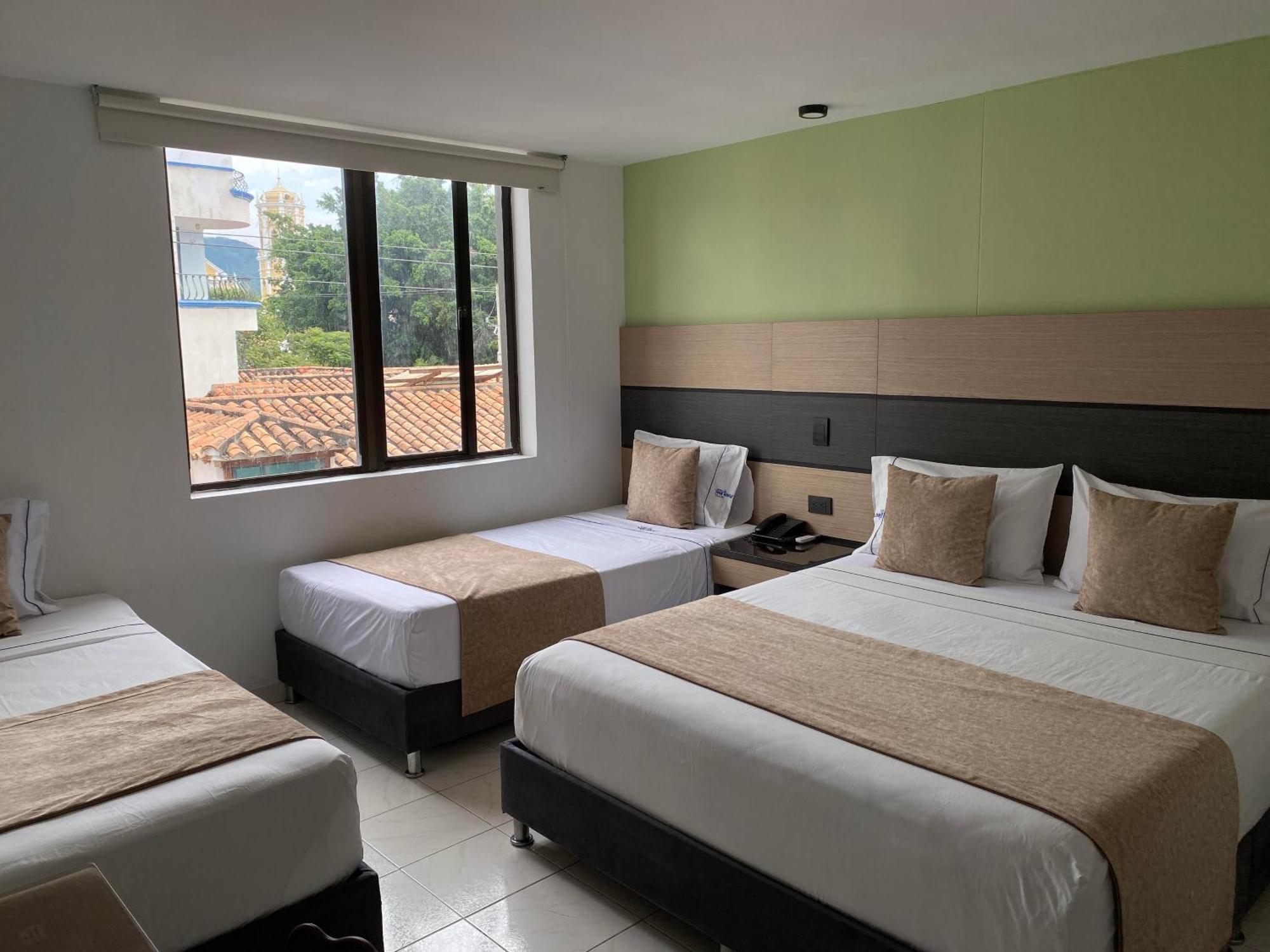 Hotel Plaza Real Ocaña 外观 照片